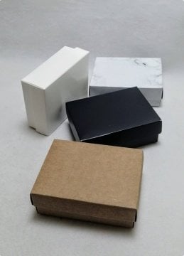 30 Lu Uv Baskılı (8x6x3 Cm) Süngerli Karton Takı Kutuları