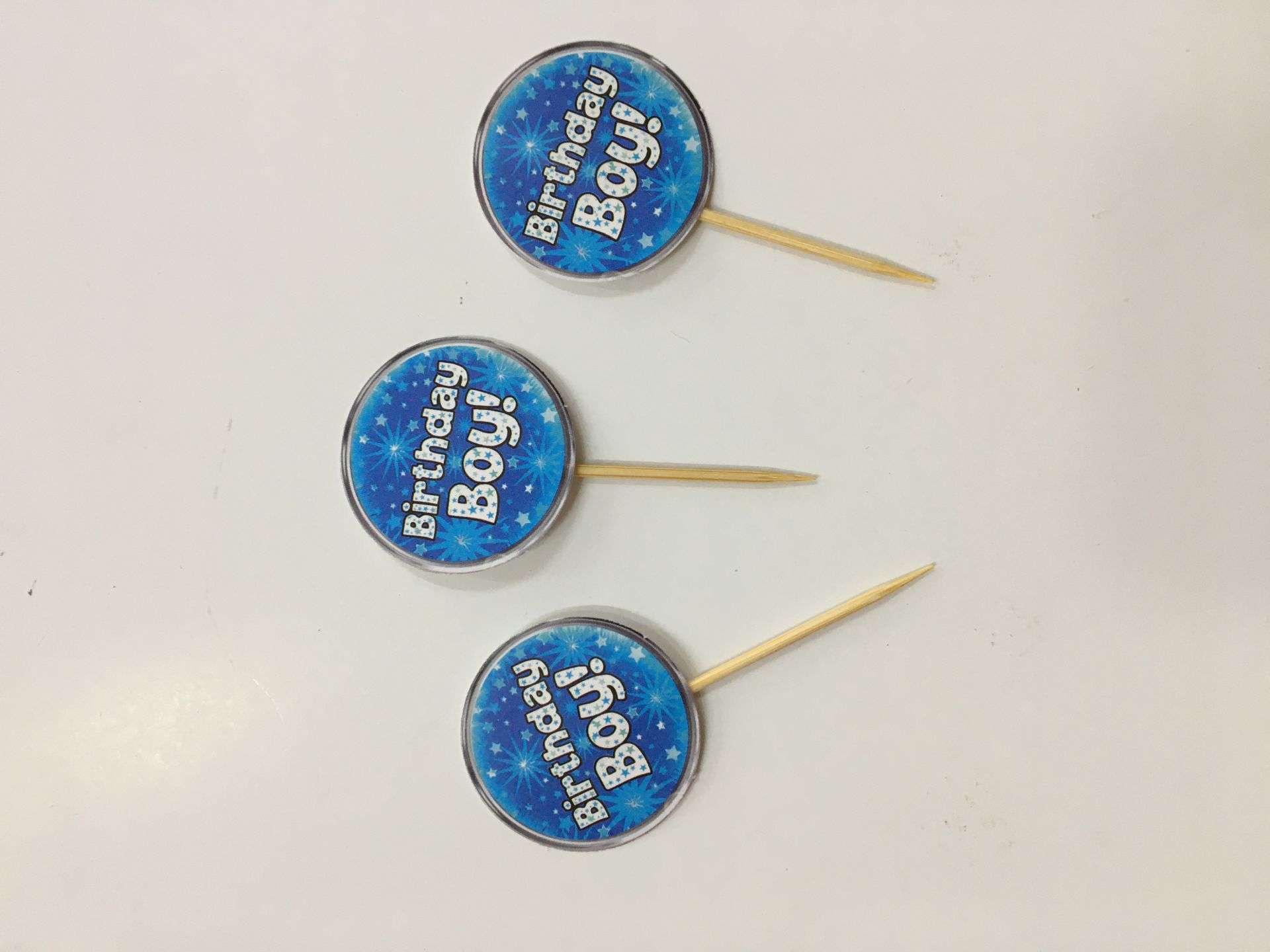 Mavi Renk Birthday Boy Yazılı Parti Kürdan Süsü 20 Adet