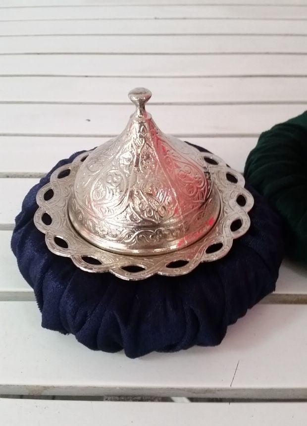 Lokumluk ve Altı Kadife Simit