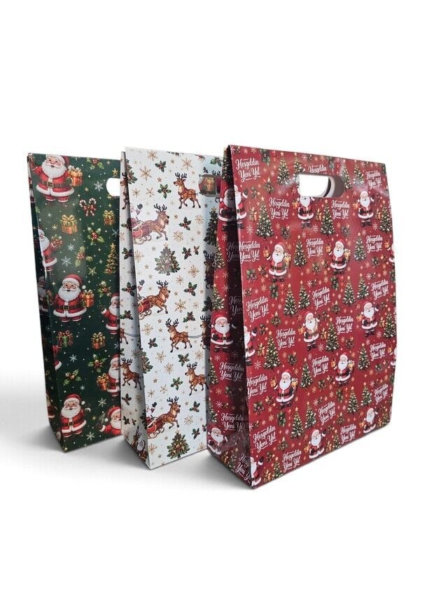 6 lı Paket 24x34x9 cm El Geçmeli Yılbaşı desenli Karton çanta
