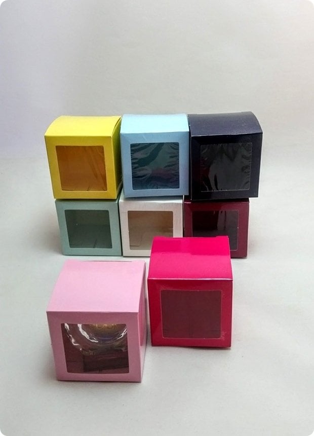 25 Li 5X5X5 cm Pencereli Küp Karton Kutu