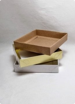 15x15x3 Cm Altı Karton, Üstü Asetat/Şeffaf Kapaklı Kare Kutu 25 li