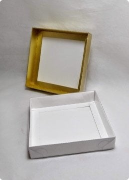 15x15x3 Cm Altı Karton, Üstü Asetat/Şeffaf Kapaklı Kare Kutu 25 li