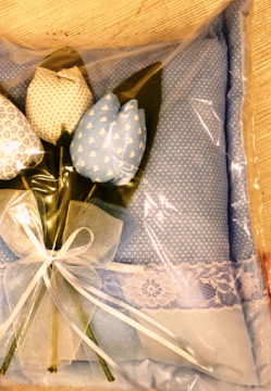 Bebek Takı Yastığı ; Laleli Altın Yastığı