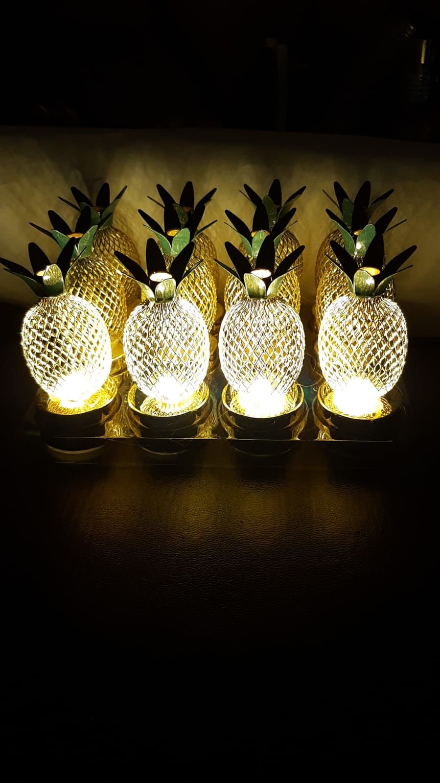 12 Li LED Ananas Lamba  Alt Kısmı Gold renk