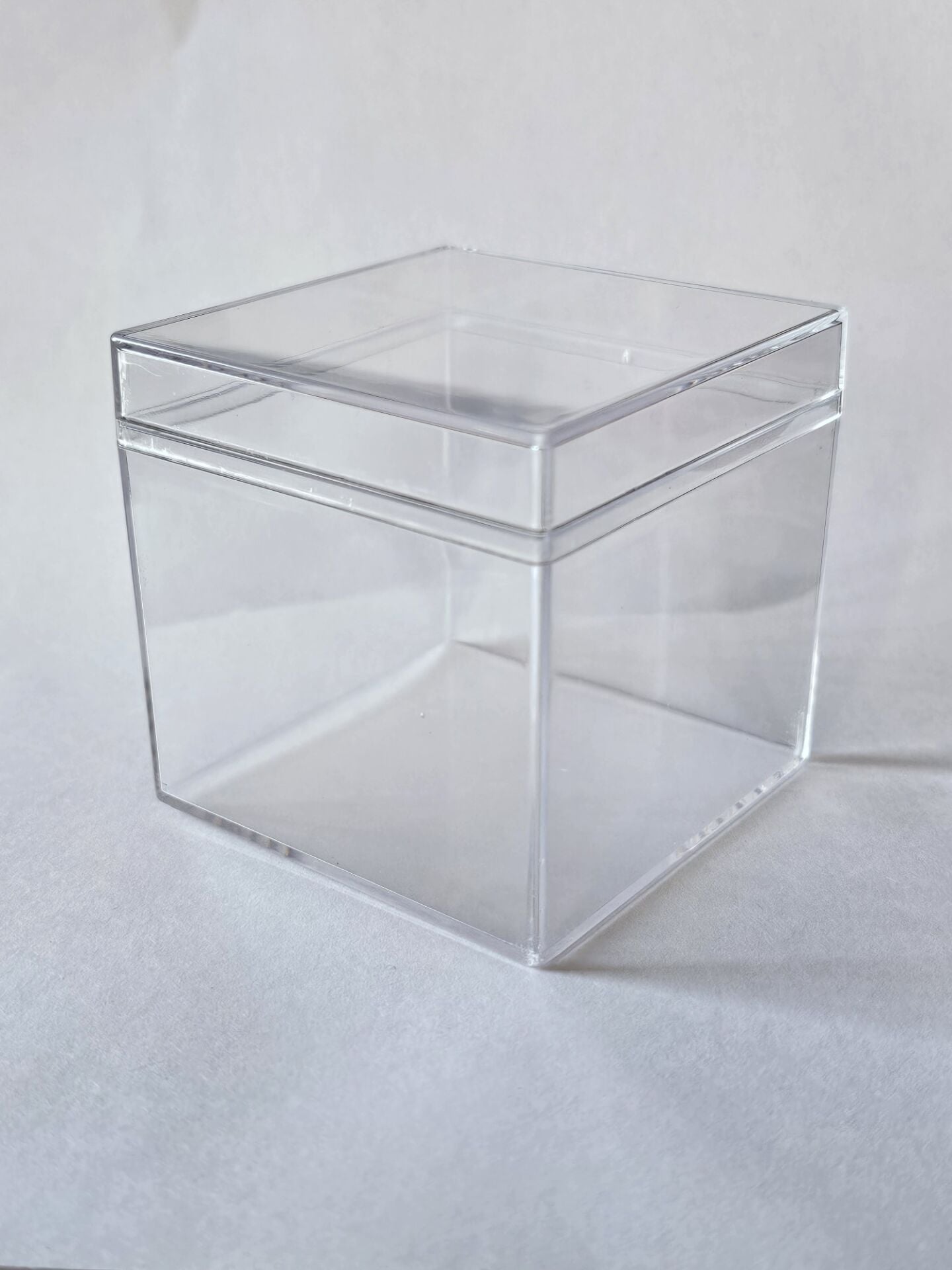 12 li Mika Pleksi Küp Kutu 7x7x7 cm