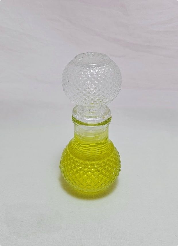 50 cc Kristal Cam Kapaklı Yuvarlak Cam Şişe