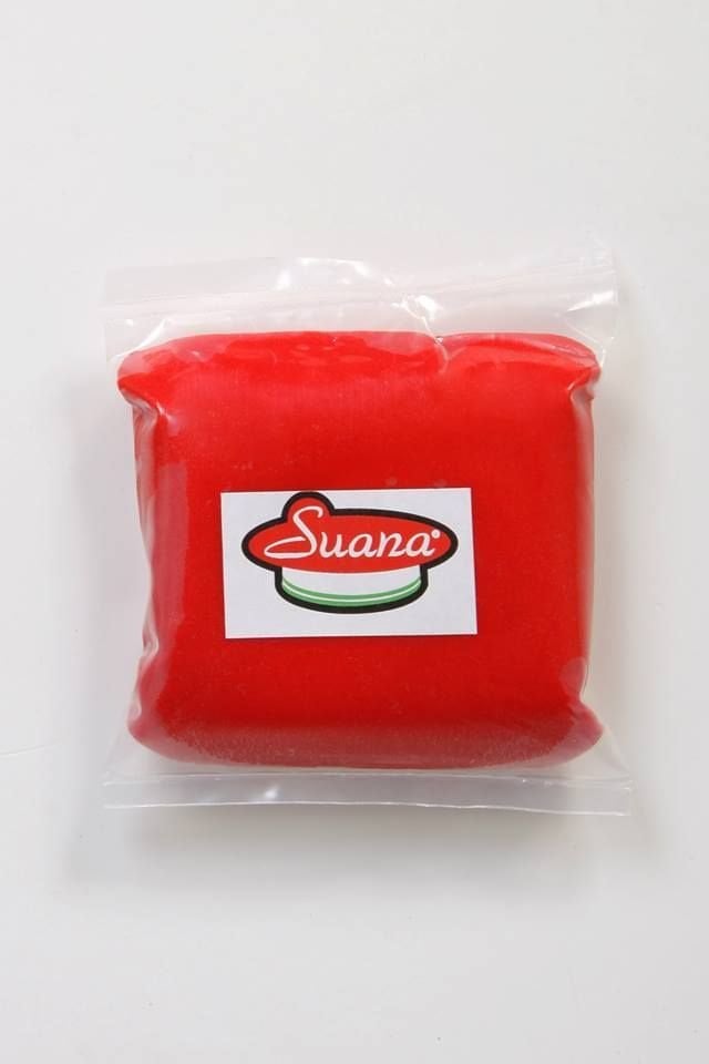 200 gr kırmızı şeker hamuru
