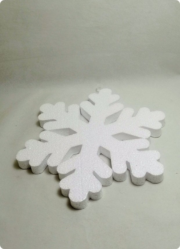 25 cm Strafor Tekli kar tanesi