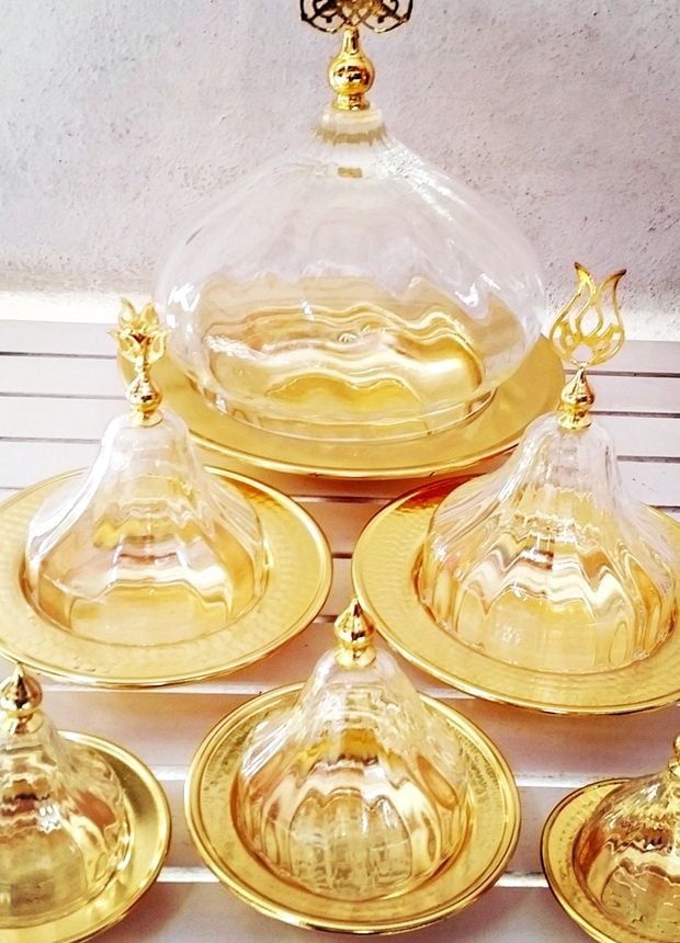 Üfleme cam lokumluklar