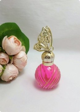 12 li 3 Boyutlu Pvc Kelebek Tepelikli Yaldızlı Diva Top Cam Kolonya Şişesi