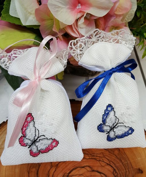 Süslü , Etamin İşlemeli Lavantalı Kese 1 Ad./Paket