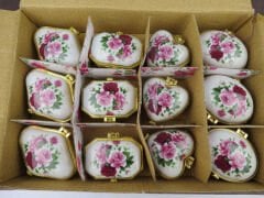 ALTIN KUTU GÜL DESENLİ PK:12-KL:48