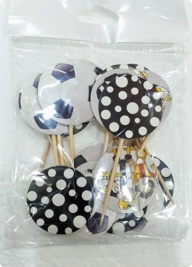 20 li Siyah Beyaz Futbol Topu Süsleme Kürdanı (Cupcake - Muffin -kek dekoratif kürdan)