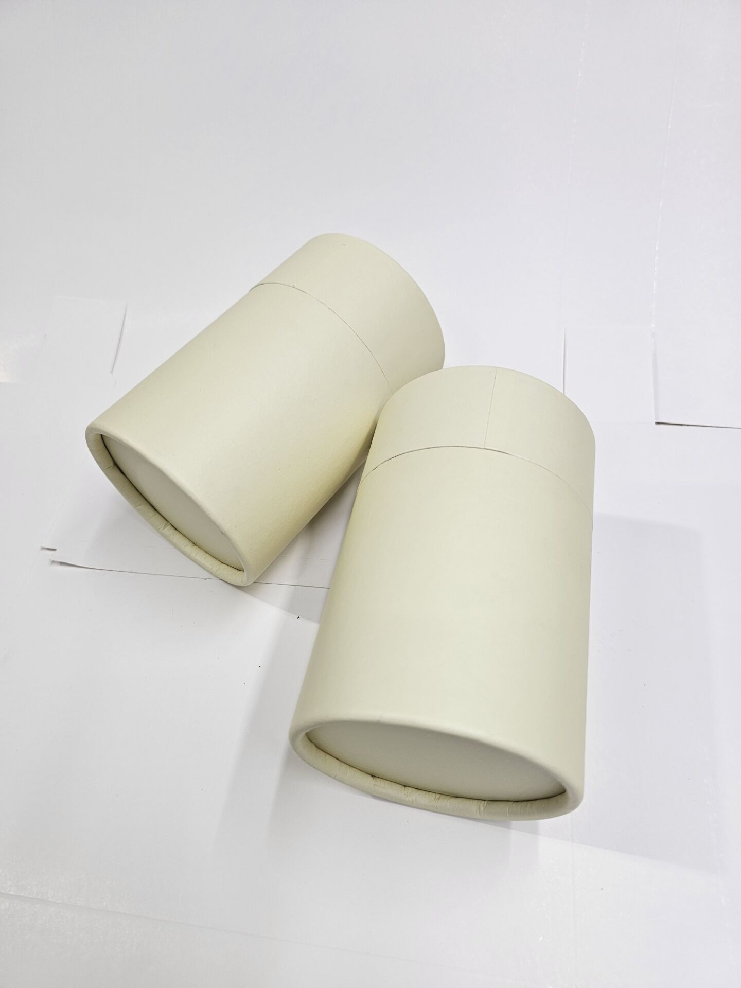 Silindir karton kutu