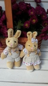 Çiçekli Elbiseli Peluş Tavşan Anahtarlık