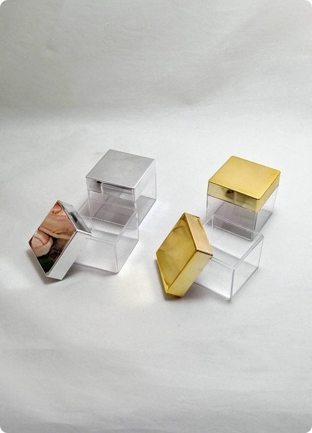 20 li Mika Altın/Gümüş Pleksi Küp Kutu 5x5x5 cm