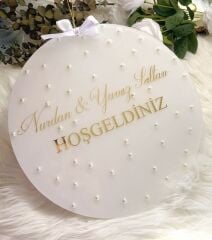 İncili beyaz Pleksi üzerine Uv baskı kapı süsü (30cm)